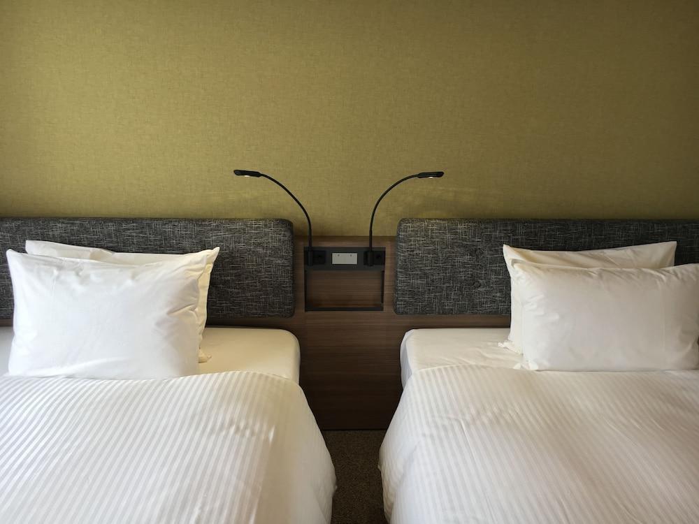 Ici Hotel Ueno Shin Okachimachi Токио Экстерьер фото